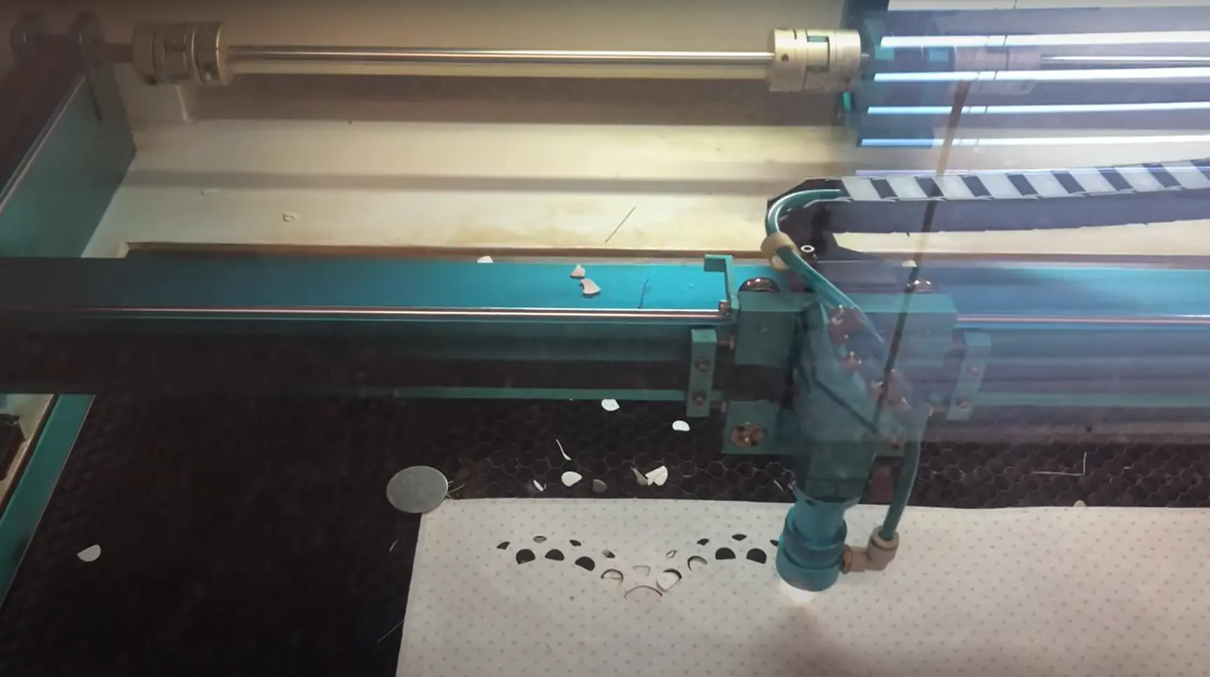 fabric laser cutting machine