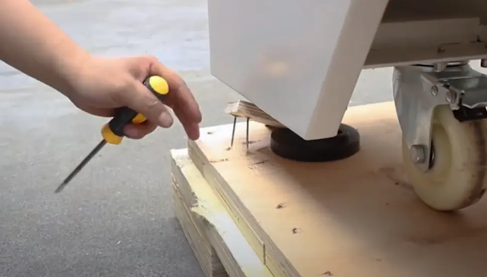 step 5 of unboxing Thunder Nova Guide
