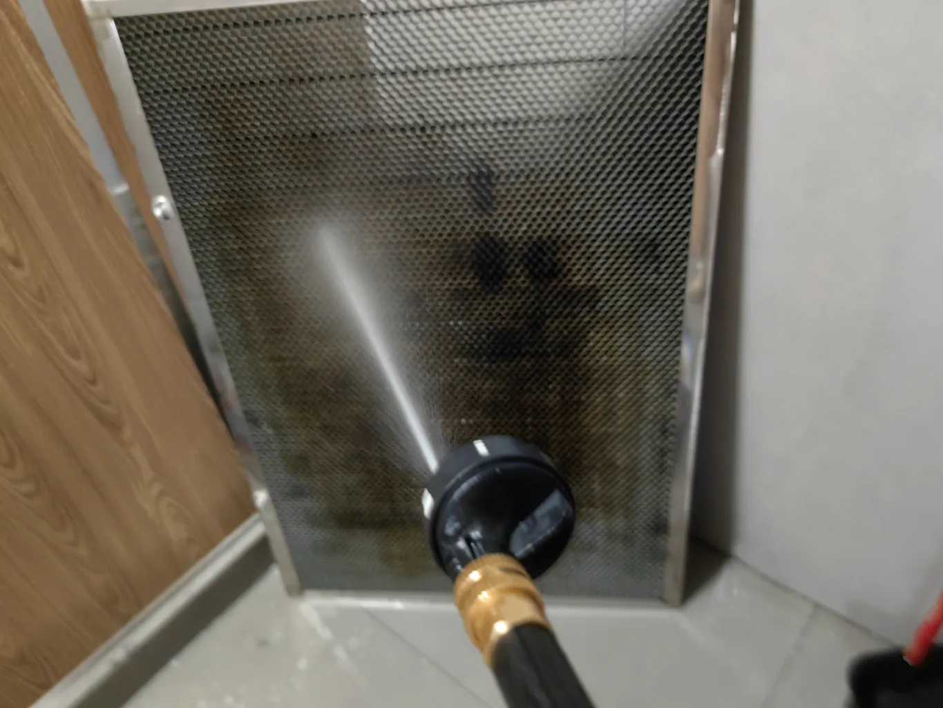 clean honeycomb laser bed 6