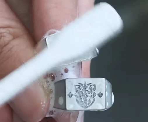 cleaning laser silver ring