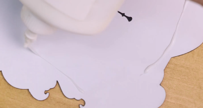 use glue to stick these pieces together