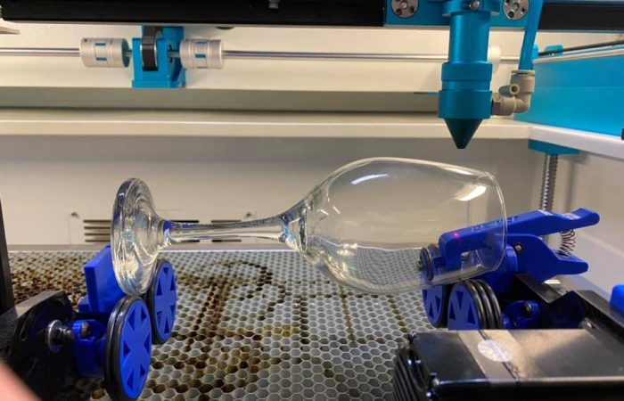 laser engraving machine about glass